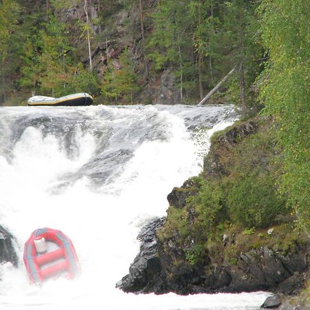Motel Willis West Ruka Exteriör bild